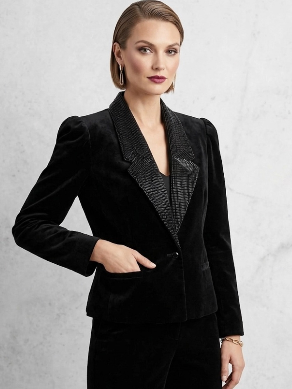 Kasper Women's Black Velvet Holiday Blazer Beaded Collar Blazer Size 8